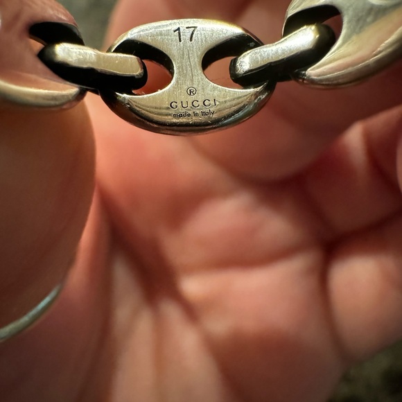 GUCCI Double G Chain Interlocking Ring - Picture 6 of 6